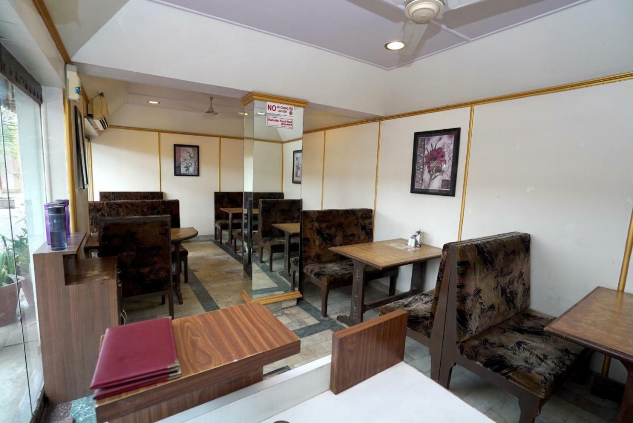 Hotel Royal Ahmedabad Eksteriør billede